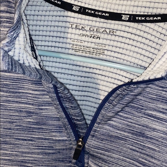 sweatshirt - Picture 2 of 2